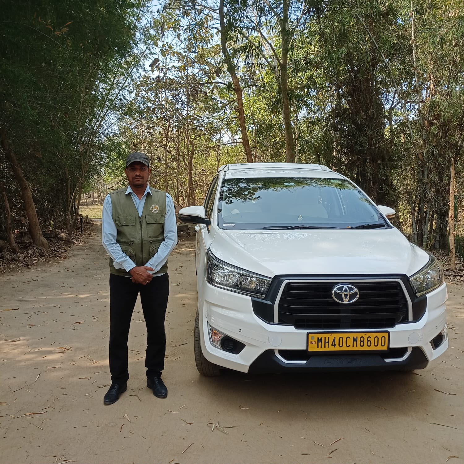 Bagh Taxi SUV transfer