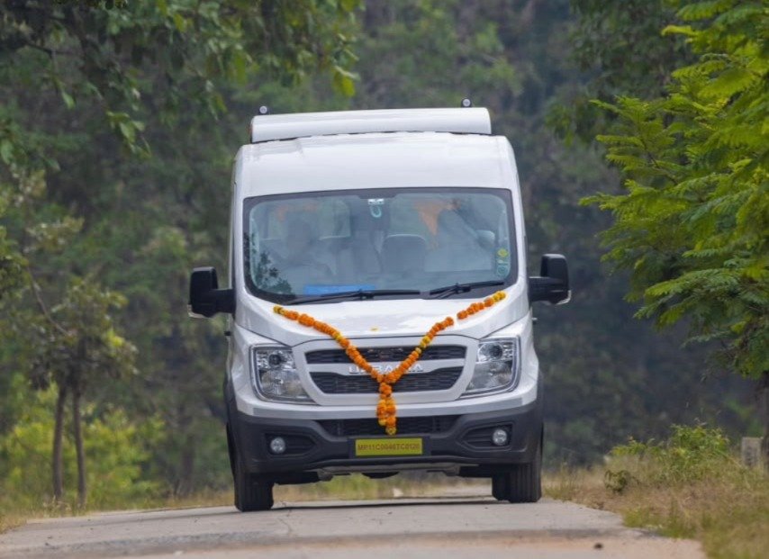 Tempo Traveller